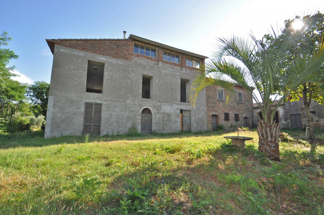 Rustico in vendita a Alberoro, Monte San Savino (AR)