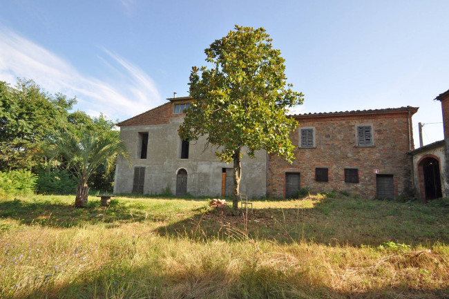 Rustico in vendita a Alberoro, Monte San Savino (AR)