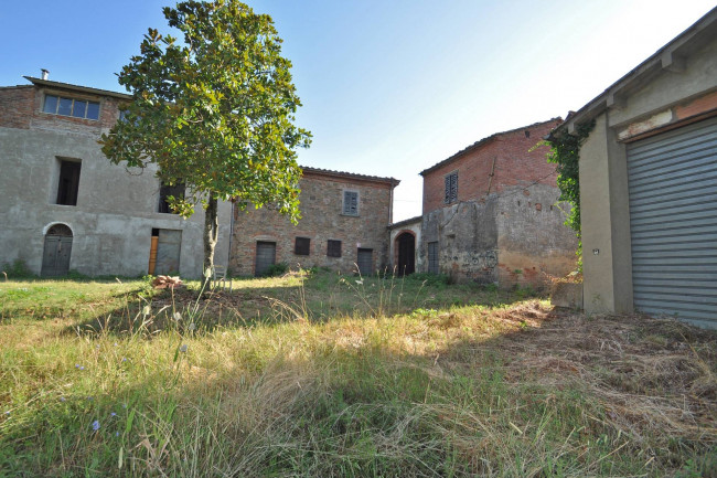 Rustico in vendita a Alberoro, Monte San Savino (AR)