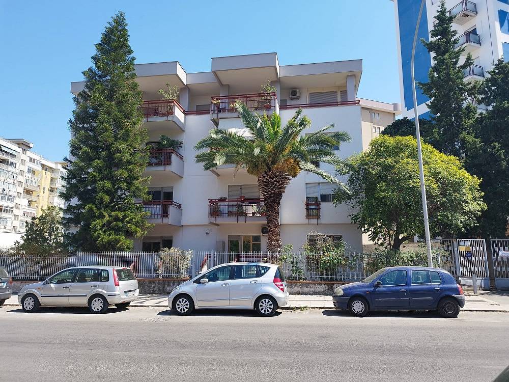 Ufficio in affitto a Galilei, Palermo (PA)