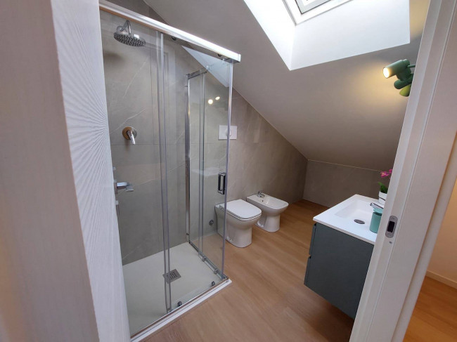 3 Locali in affitto a Monza