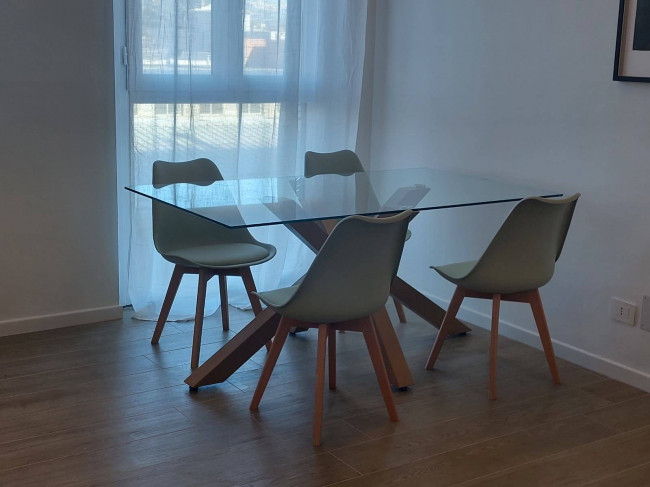 3 Locali in affitto a Monza