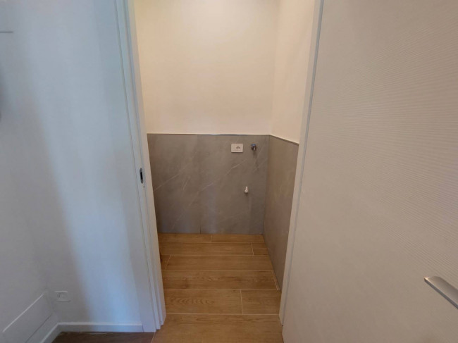 3 Locali in affitto a Monza