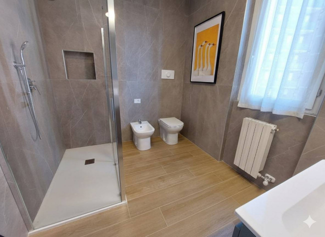 3 Locali in affitto a Monza