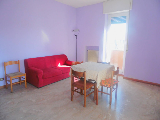 2 Locali in affitto a Segrate