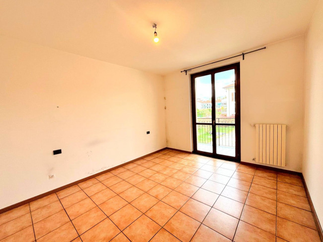 3 Locali in affitto a Segrate