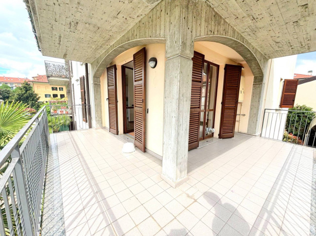 3 Locali in affitto a Segrate