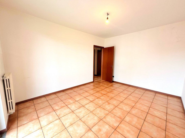 3 Locali in affitto a Segrate
