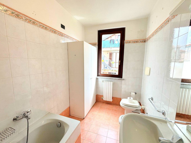 3 Locali in affitto a Segrate