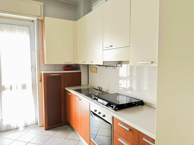 3 Locali in vendita a Segrate