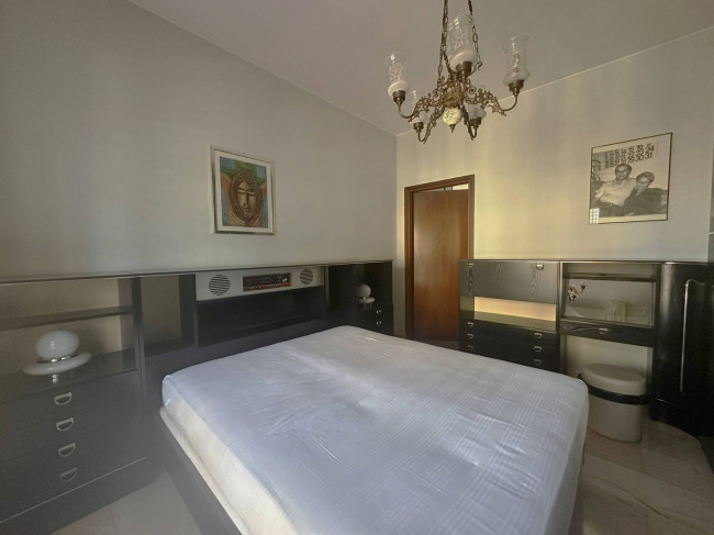 3 Locali in vendita a Segrate
