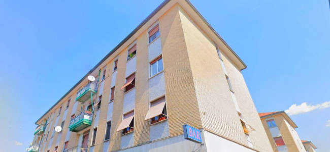 3 Locali in vendita a Segrate