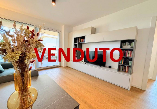 2 Locali in vendita a Segrate