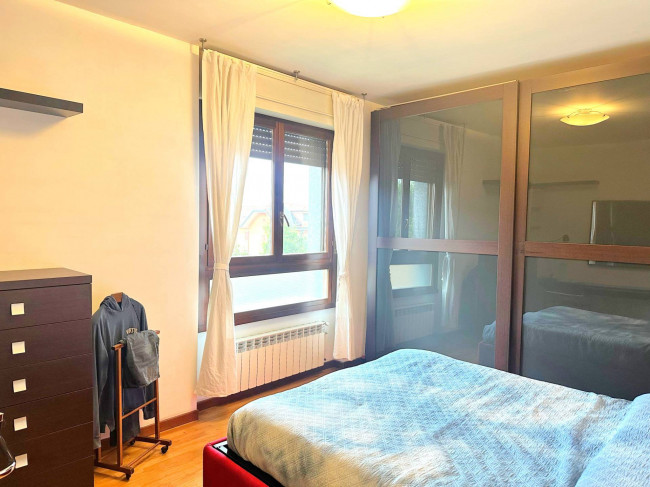 2 Locali in affitto a Segrate
