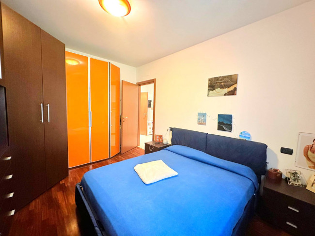 3 Locali in vendita a Segrate