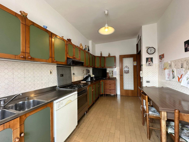 5 Locali in vendita a Milano