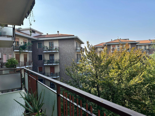 5 Locali in vendita a Milano