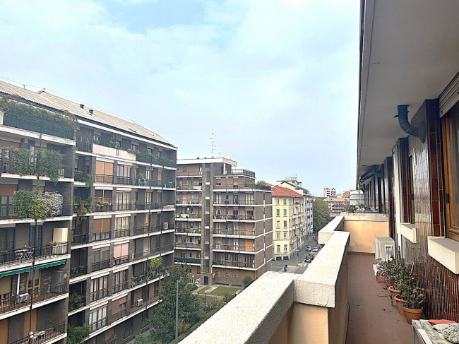 4 Locali in vendita a Milano