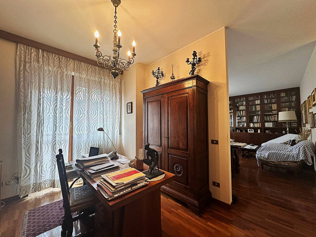 4 Locali in vendita a Milano