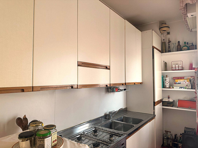 4 Locali in vendita a Milano