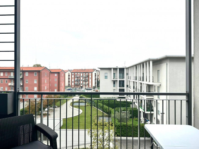 2 Locali in affitto a Segrate