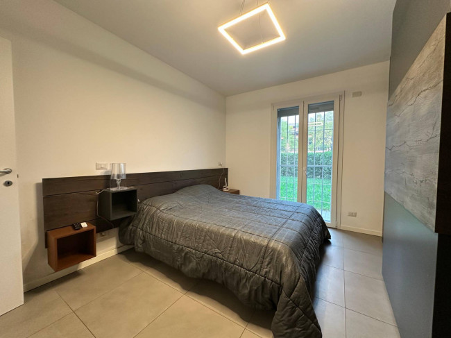 2 Locali in vendita a Segrate