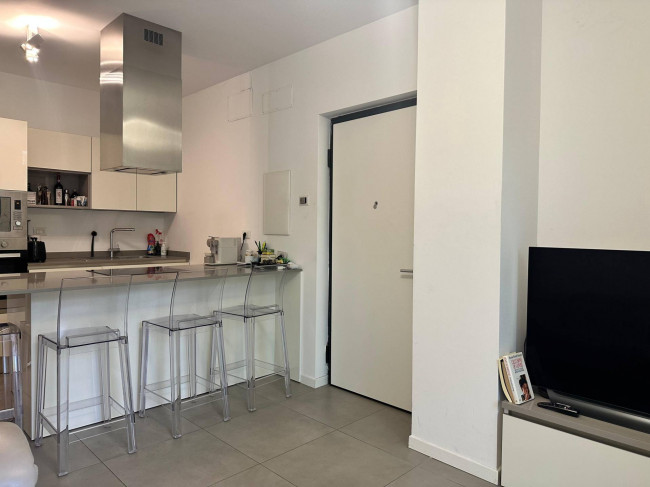 2 Locali in vendita a Segrate