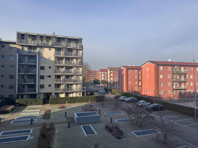 2 Locali in affitto a Segrate