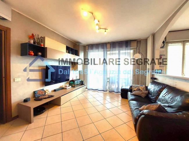 3 Locali in vendita a Segrate