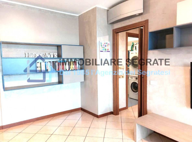 3 Locali in vendita a Segrate