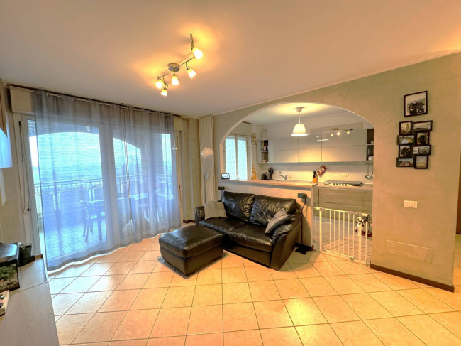 3 Locali in vendita a Segrate