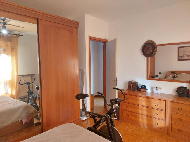 3 Locali in vendita a Segrate