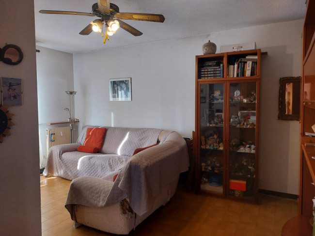 3 Locali in vendita a Segrate