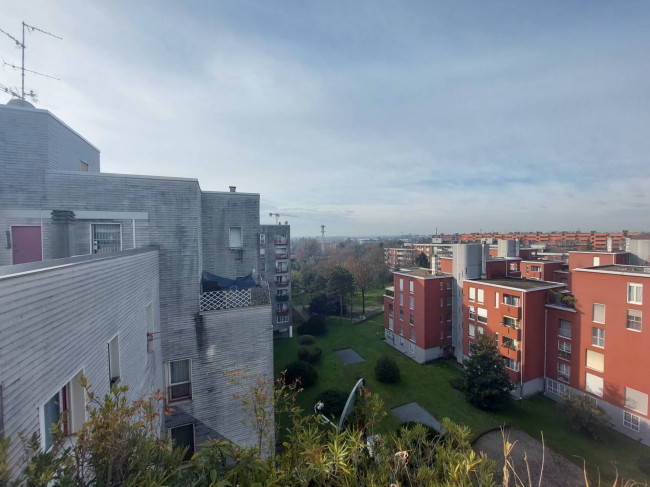 3 Locali in vendita a Segrate