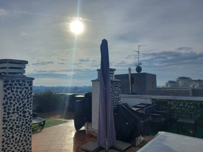 3 Locali in vendita a Segrate