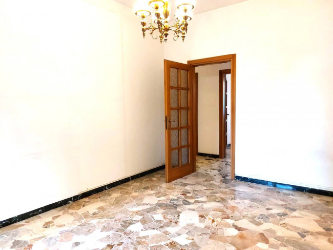 3 Locali in vendita a Segrate