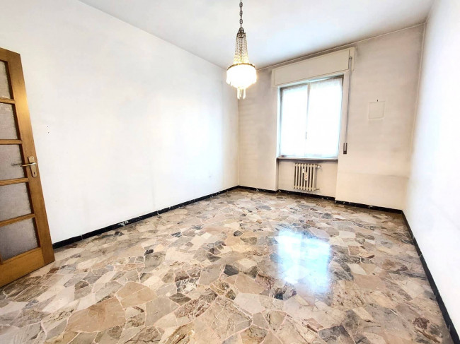 3 Locali in vendita a Segrate