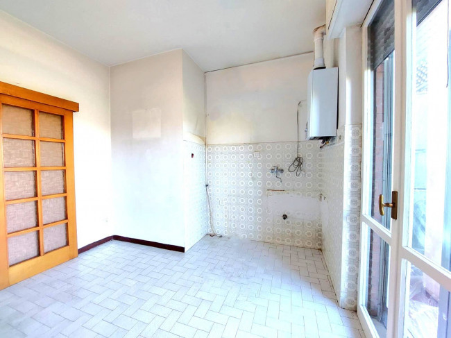 3 Locali in vendita a Segrate