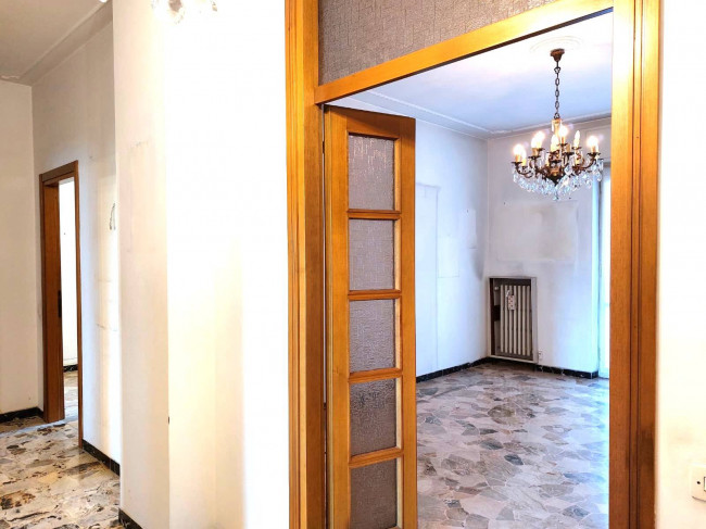 3 Locali in vendita a Segrate