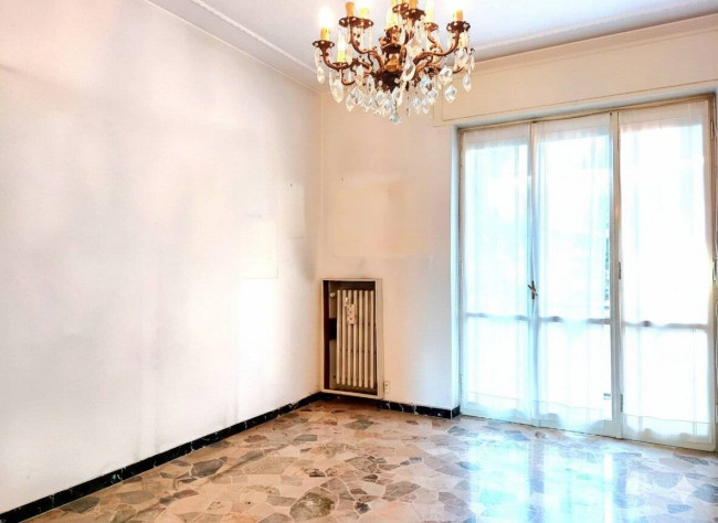 3 Locali in vendita a Segrate