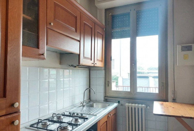 2 Locali in vendita a Segrate