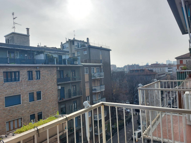 3 Locali in vendita a Milano