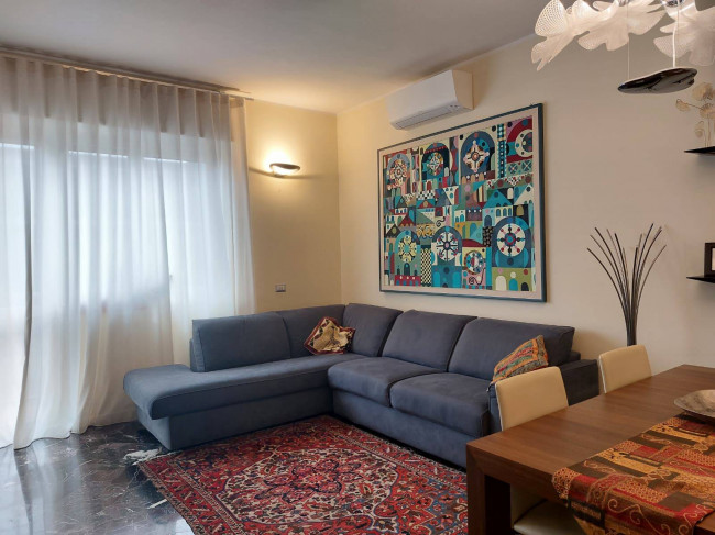 3 Locali in vendita a Milano