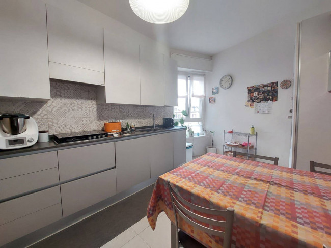 3 Locali in vendita a Milano