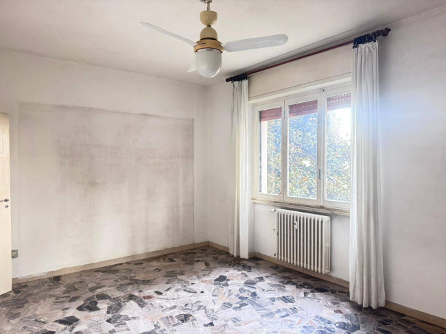 4 Locali in vendita a Segrate