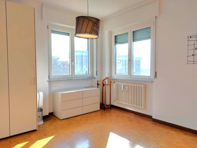 3 Locali in vendita a Segrate