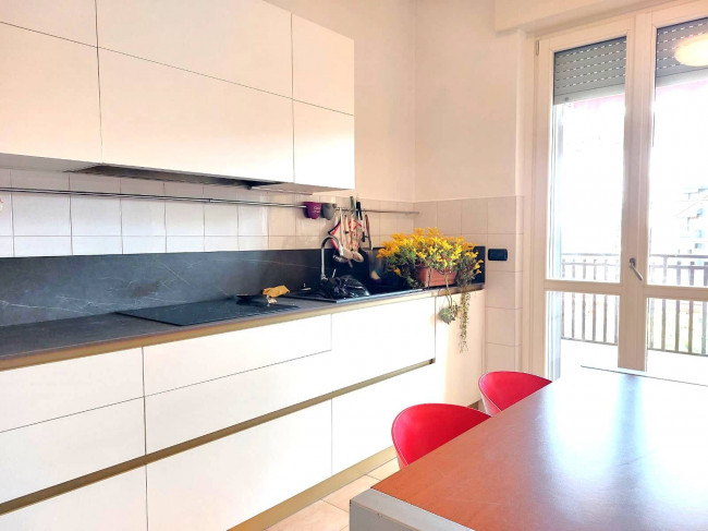 3 Locali in vendita a Segrate