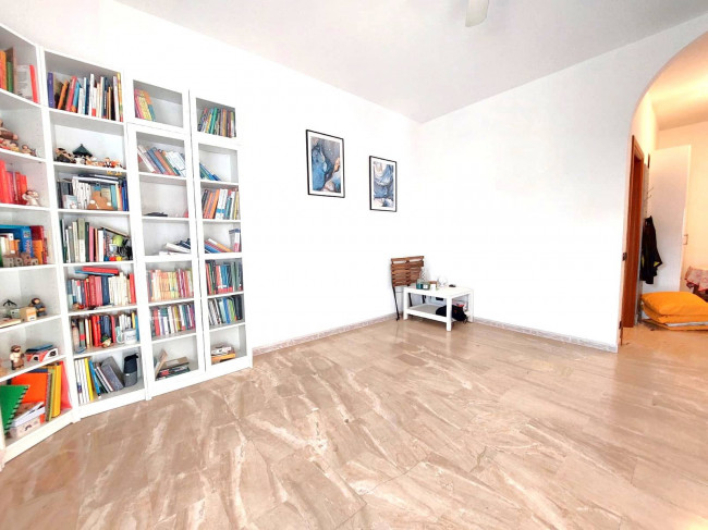 3 Locali in vendita a Segrate