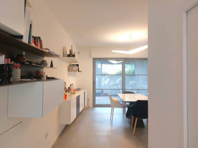 3 Locali in vendita a Milano