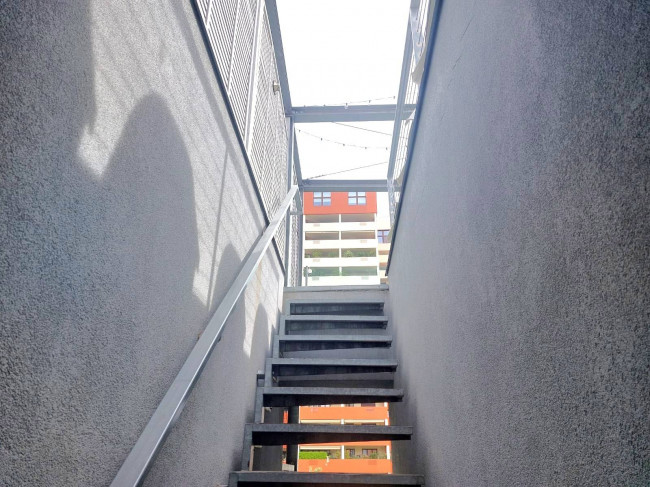 3 Locali in vendita a Milano